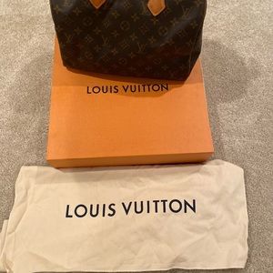 Louis Vuitton Speedy 30